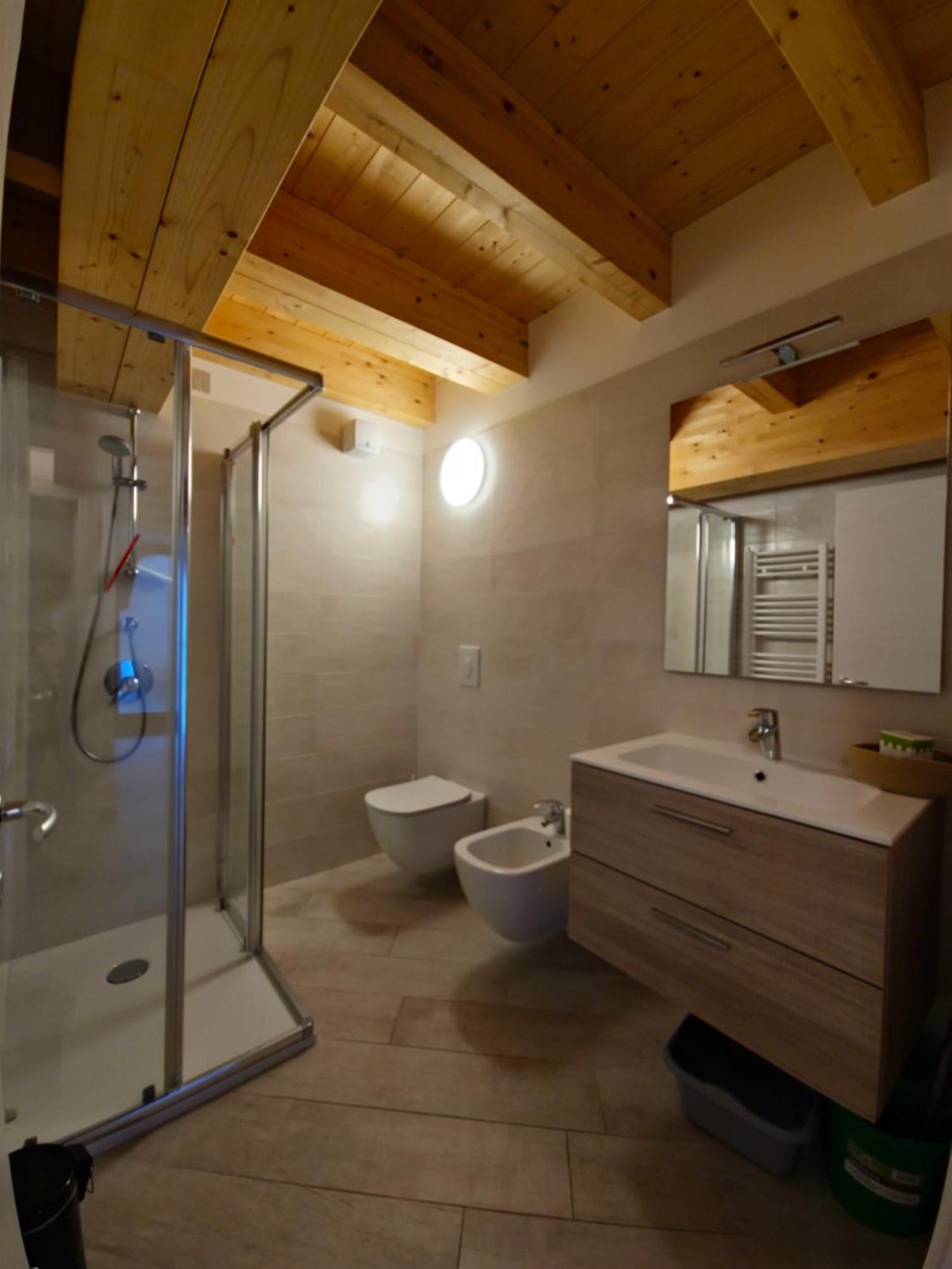 Casa Antico Borgo - Appartamento 1 Assenza di Brenzone Dış mekan fotoğraf